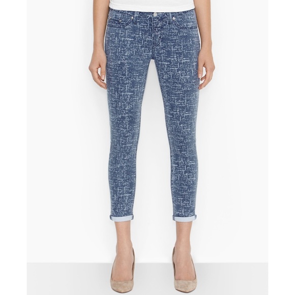 Levi's 501 Ct Cuffed Boyfriend Jeans - Picture 5 of 5